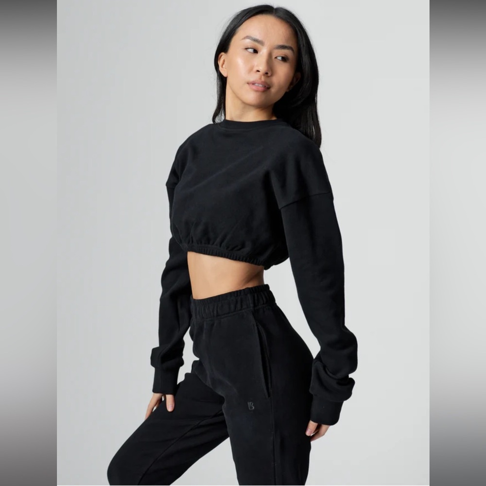 Buffbunny NWT Cloud ☁️ Jogger / Cloud Long Sleeve Crop  Onyx Black 🖤 | Medium